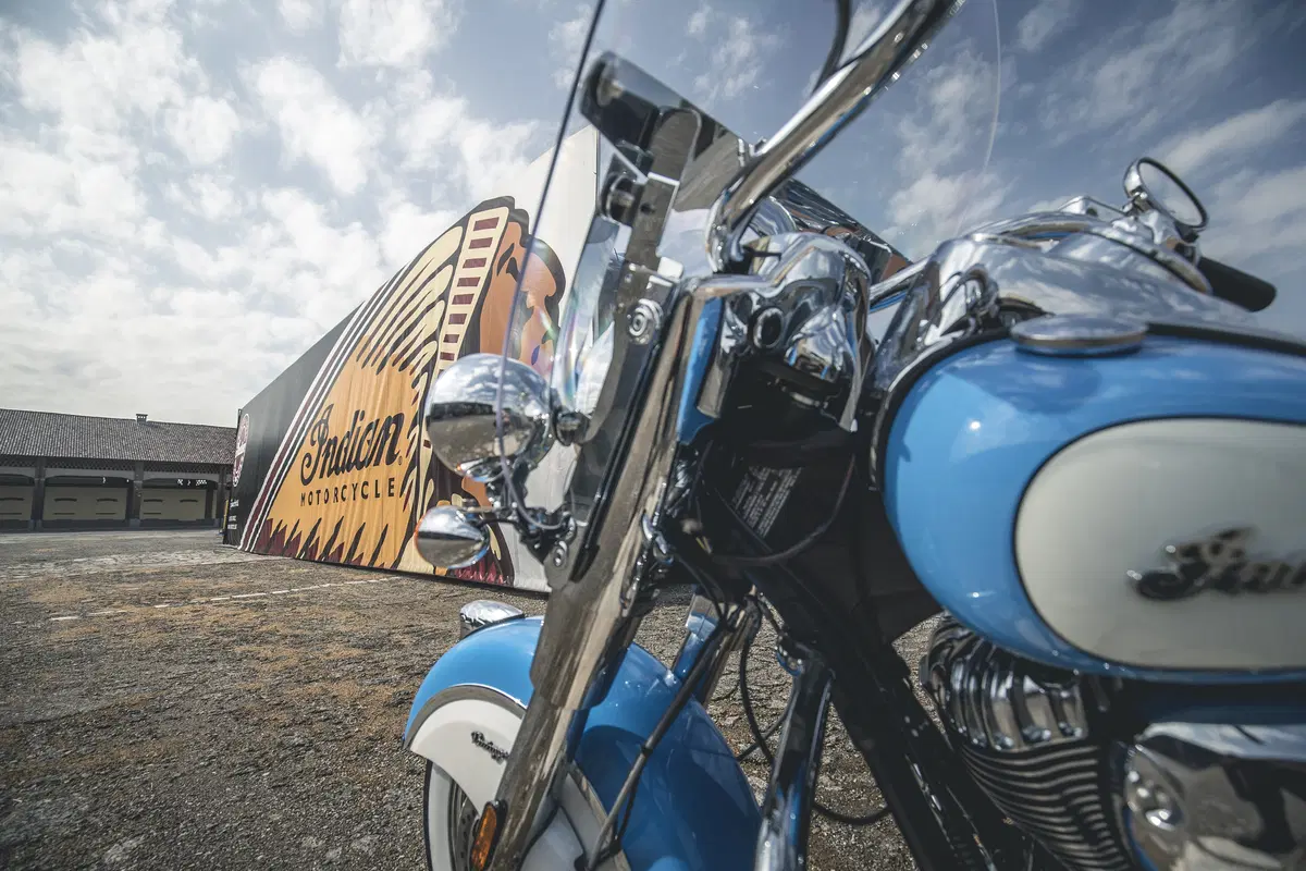 Baume & Mercier e Indian Motorcycle, una giornata in circuito a Vairano per celebrare la partnership (52)