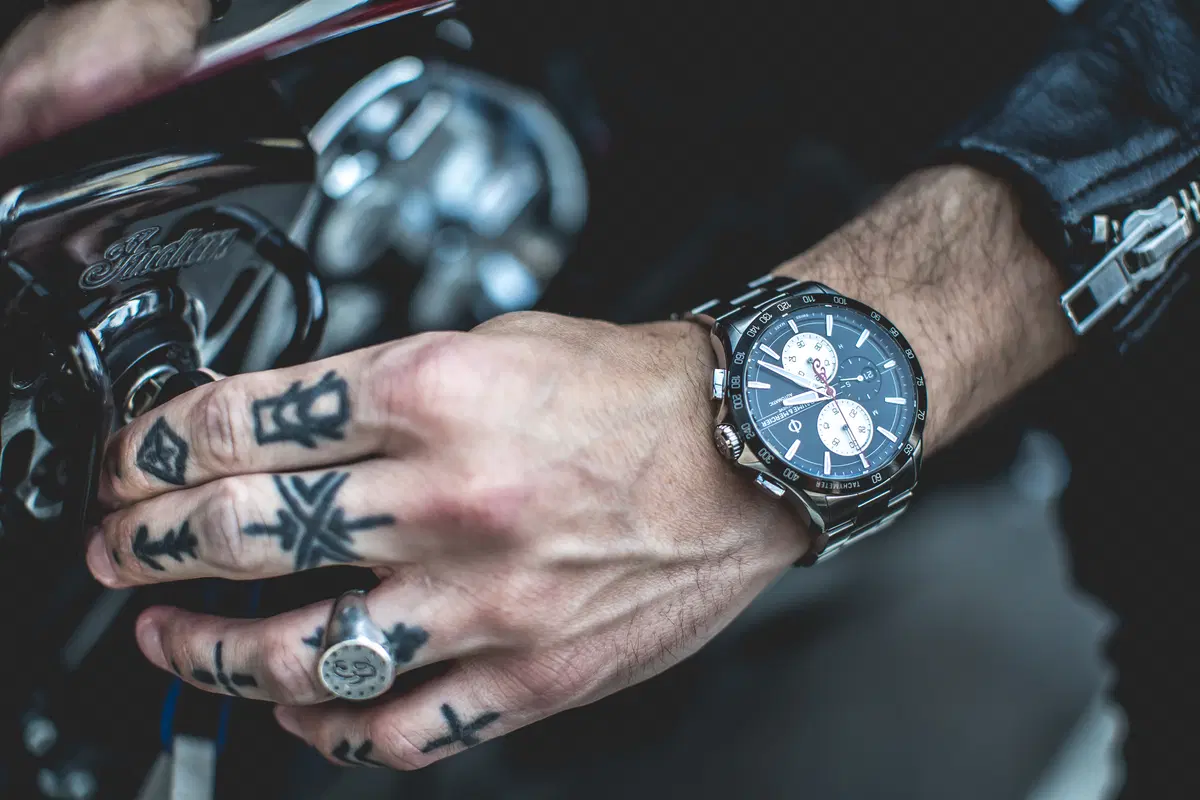 Baume & Mercier e Indian Motorcycle, una giornata in circuito a Vairano per celebrare la partnership (78)