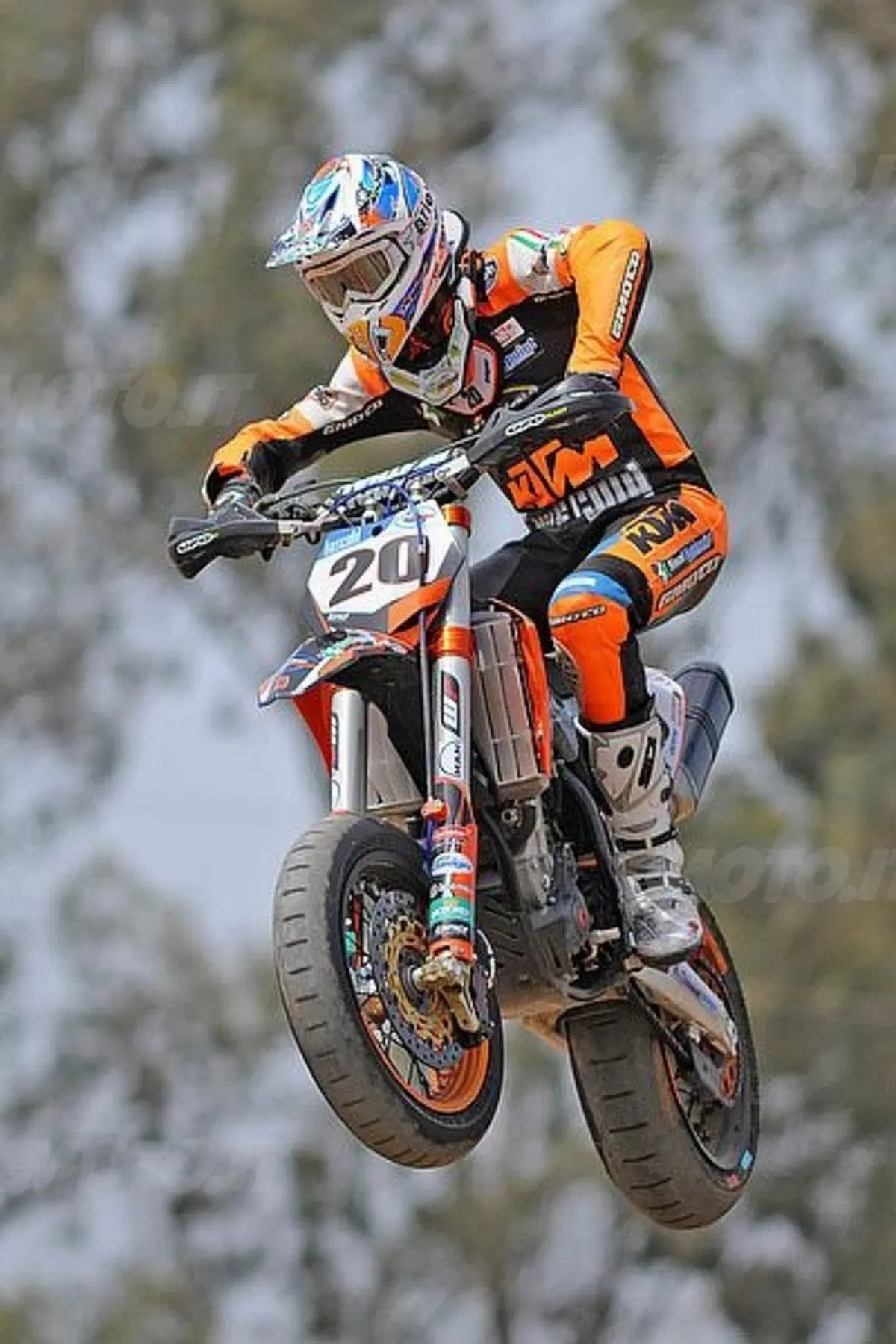 All'Italiano Supermoto si infortuna Alberto Dall'Era, un altro passo avanti invece per Edgardo Borel (2)