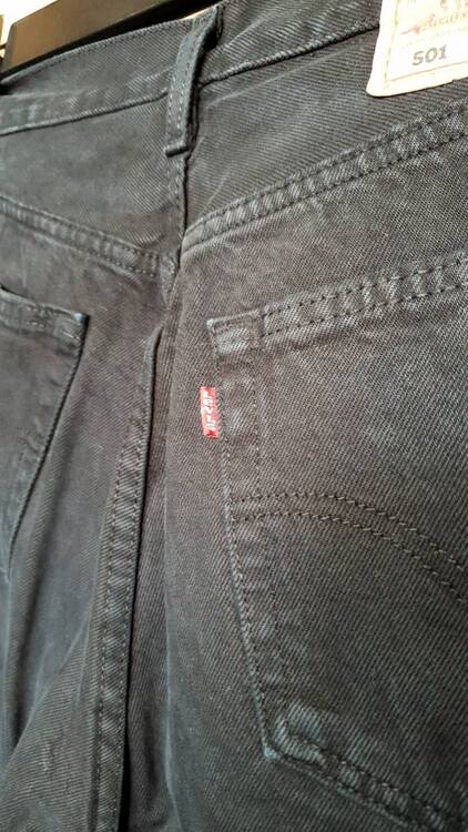 Levi's 501 Nero (4)