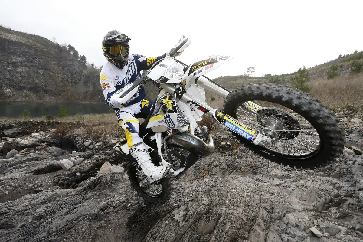 Airoh sponsor tecnico dell’Hell’s Gate Metzeler 2016