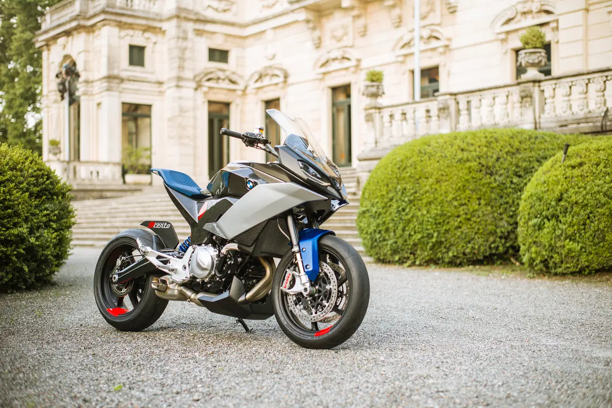 BMW Motorrad 9cento: video anteprima della concept da Villa d'Este! (6)