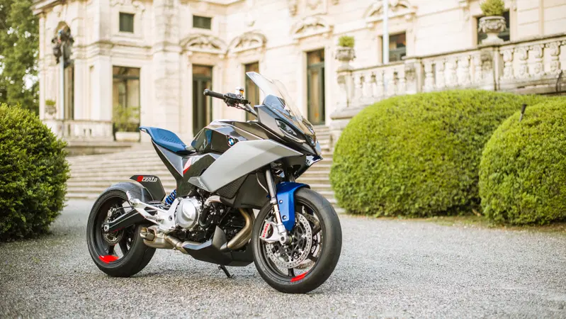 BMW Motorrad 9cento: video anteprima della concept da Villa d'Este!