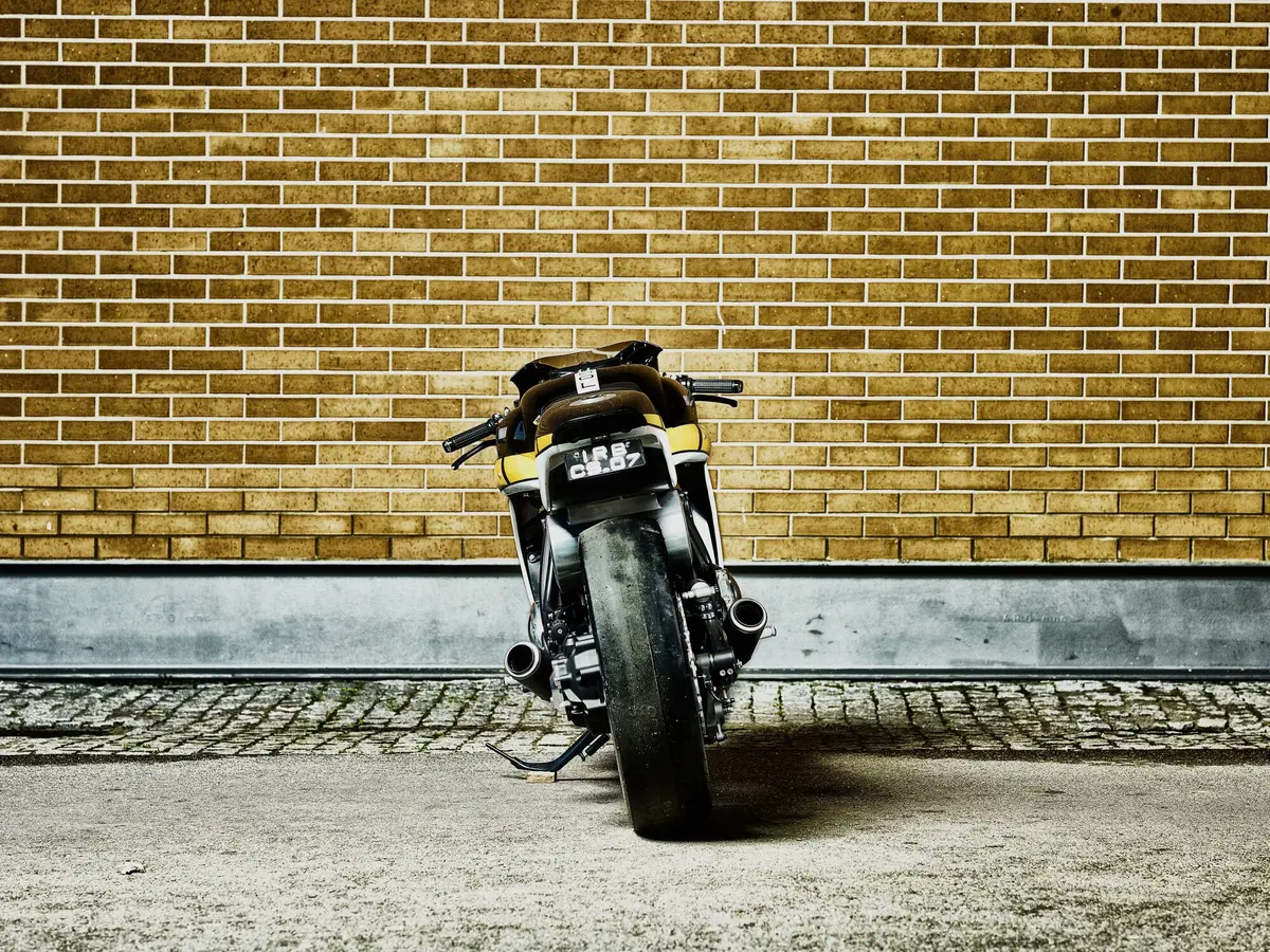 Yamaha VMAX “CS_07 Gasoline” Yard Built (8)