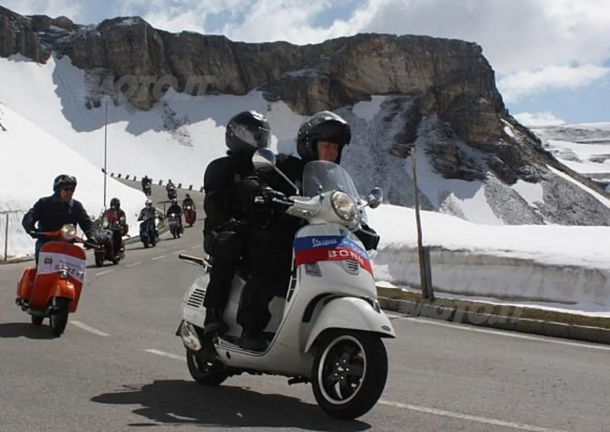 Si è conclusa, dopo quattro giorni di festa, la terza edizione dei Vespa World Days (2)