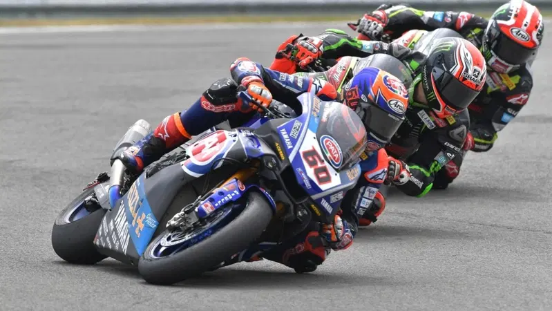 SBK 2018. Van der Mark si impone in Gara-1 a Donington
