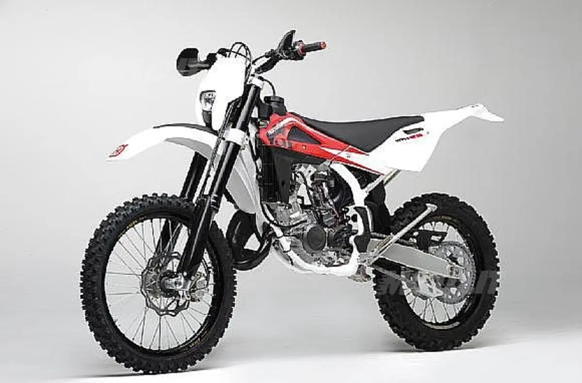 Model year 2010 (8)