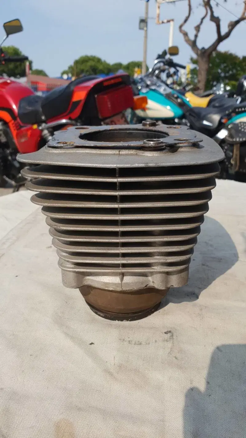Cilindro e pistone Harley-Davidson Sportster 883