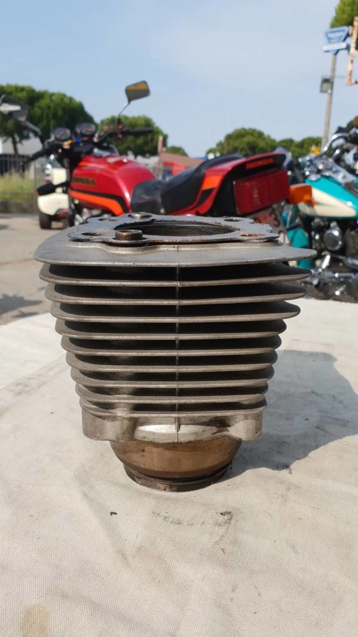 Cilindro e pistone Harley-Davidson Sportster 883 (3)