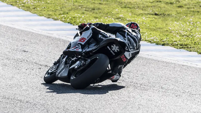 Superbike, test KRT Aragon: Sykes e Rea pronti per l'Australia