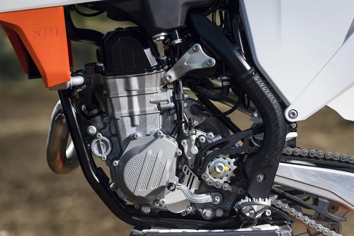 KTM SX-F 450 (4)