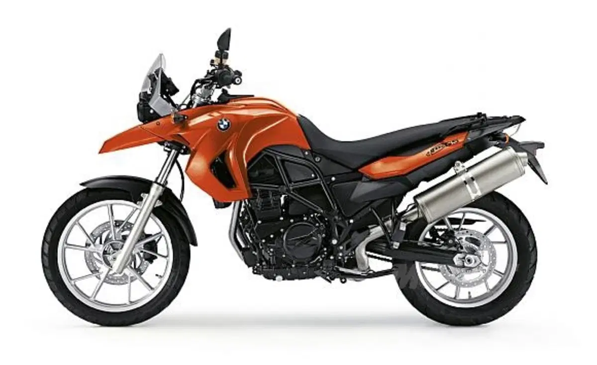 La casa di Monaco rinnova le livree della F800GS e della F650GS (4)