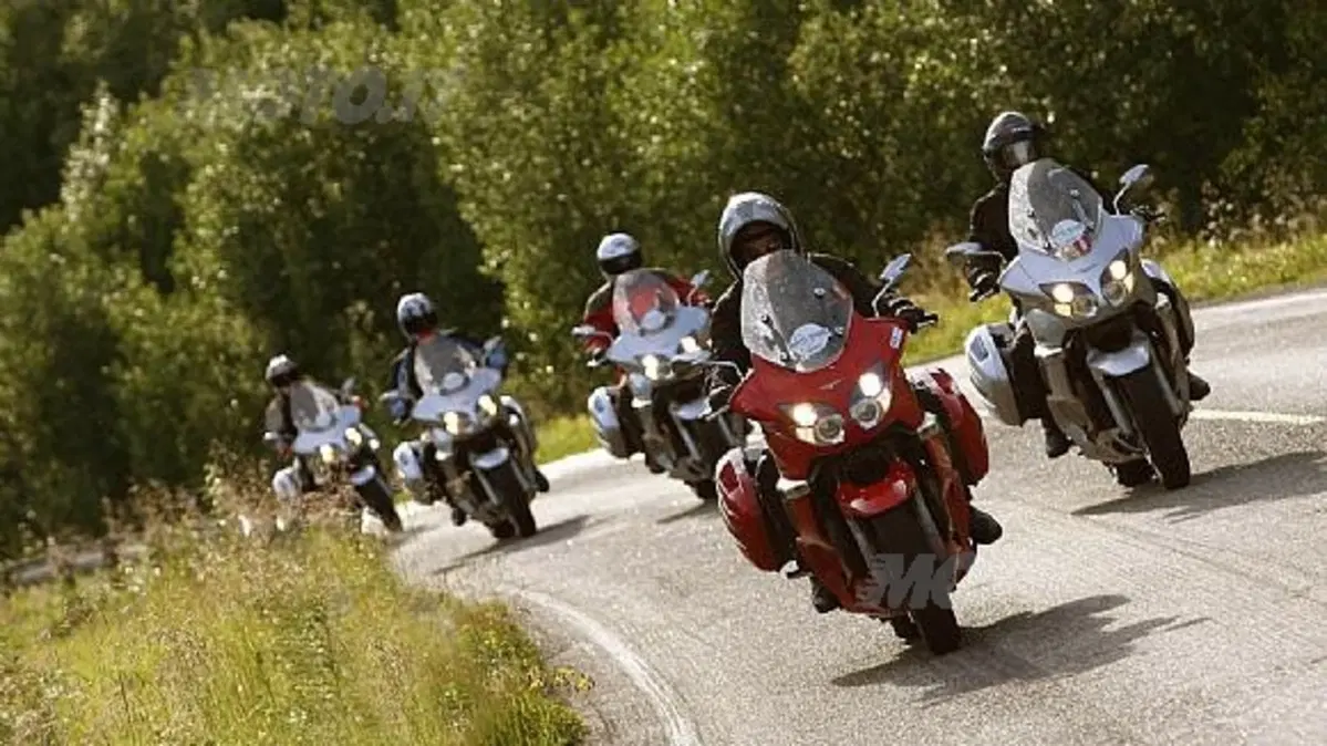 Moto Guzzi  Where Eagles Fly