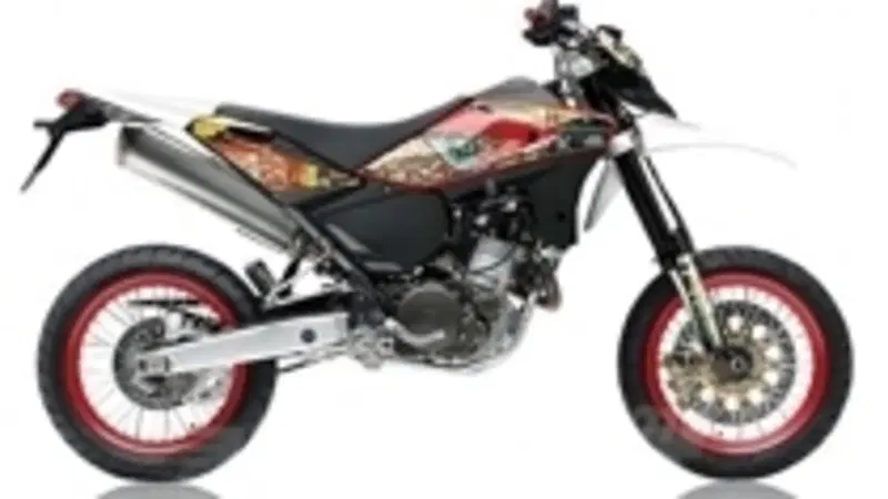 Una Husqvarna SM 610 all'asta