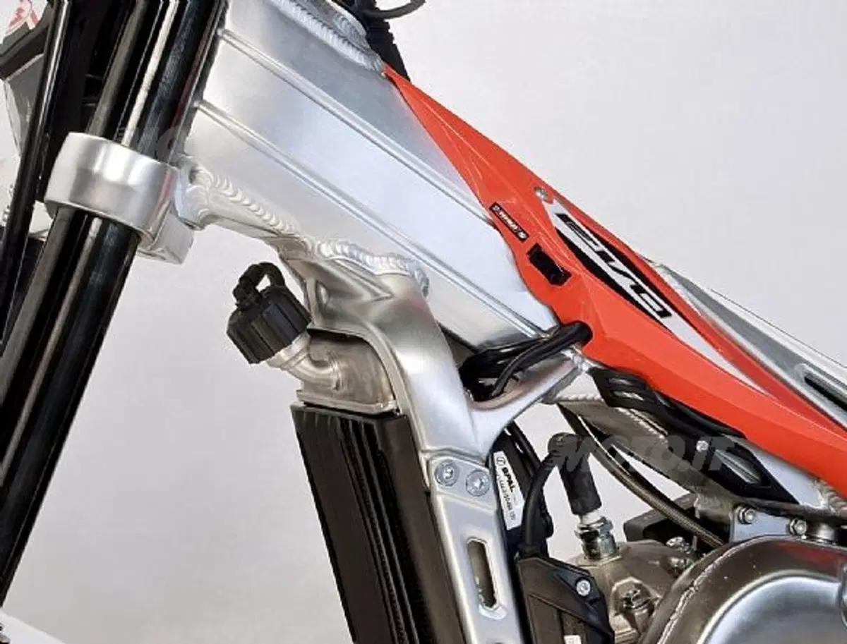 Rivoluzione  a 4 tempi, in casa Betamotor (7)