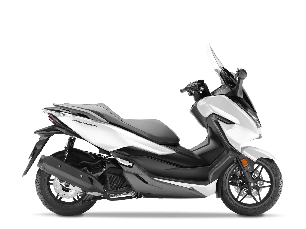 Honda Forza 125 versione 2018 (28)