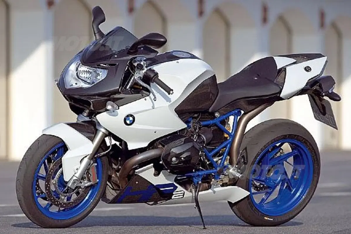 Nel 2010 la BMW R 1200 GS con motore bialbero (2)