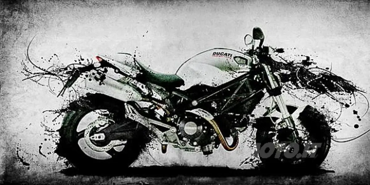 Ducati in collaborazione con Cultwork lancia la collezione di stampe d’arte per Ducatisti e 