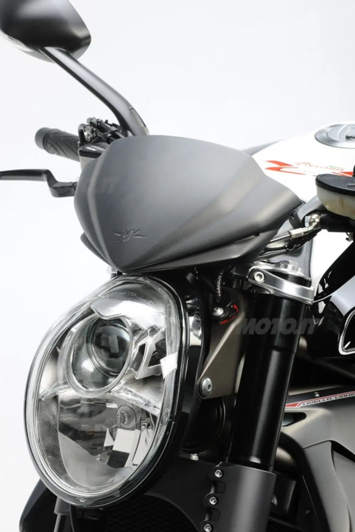 MV AGUSTA Brutale 990R e 1090RR (6)