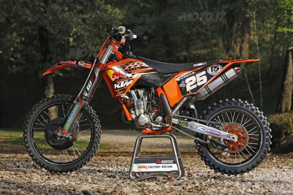 KTM Factory 2009  (2)