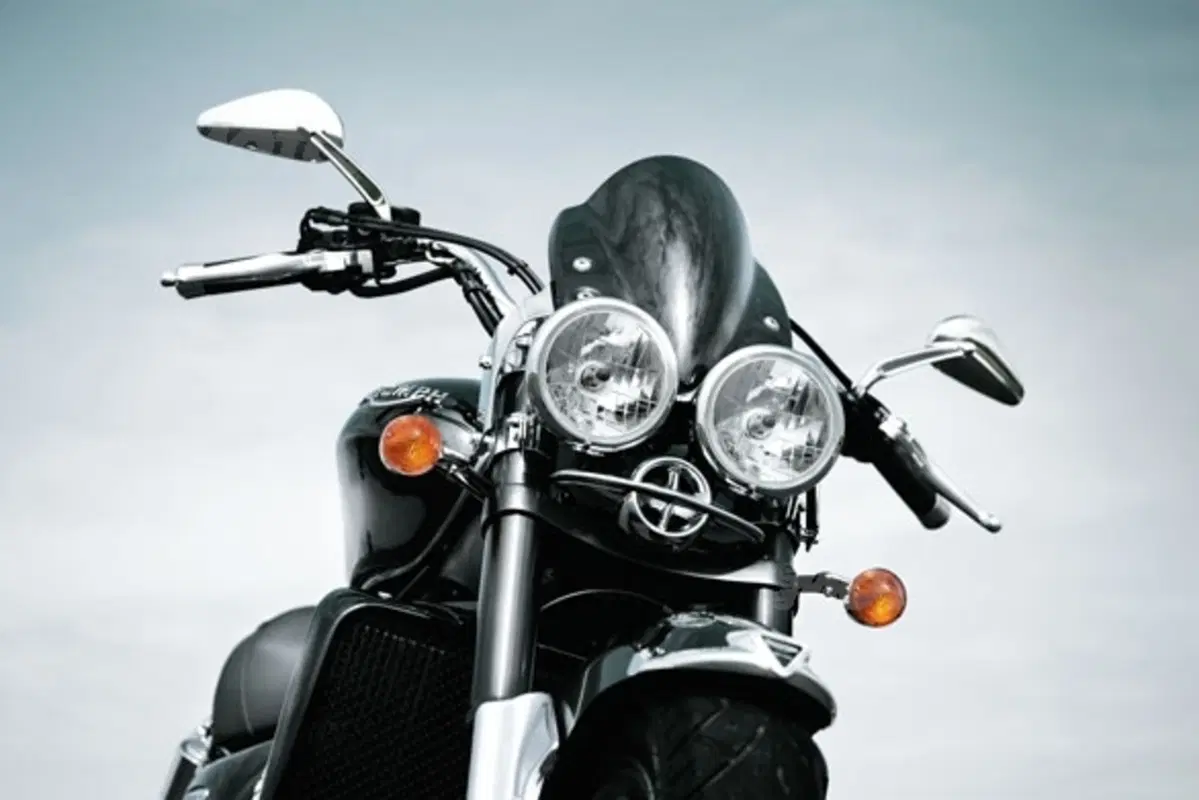 A dicembre la Rocket III Roadster (4)