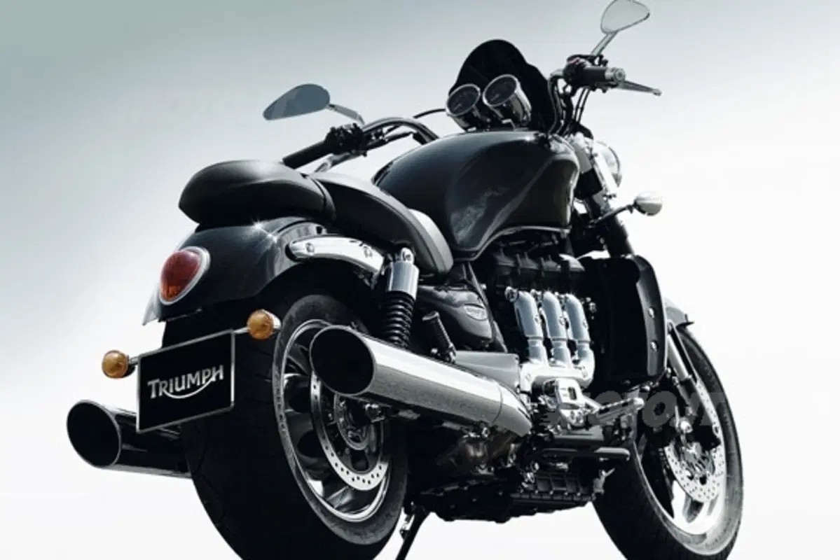 A dicembre la Rocket III Roadster (5)