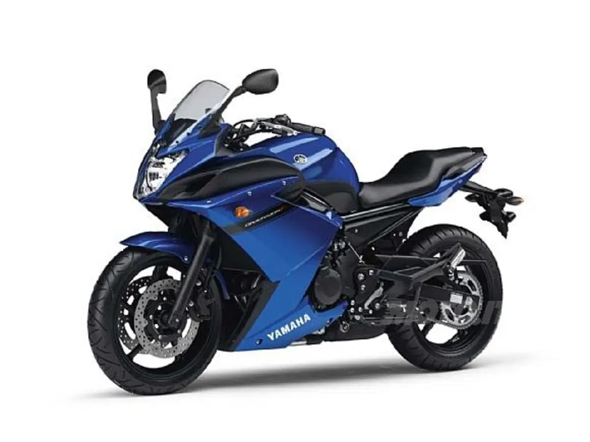 Carrellata di aggiornamenti per Yamaha