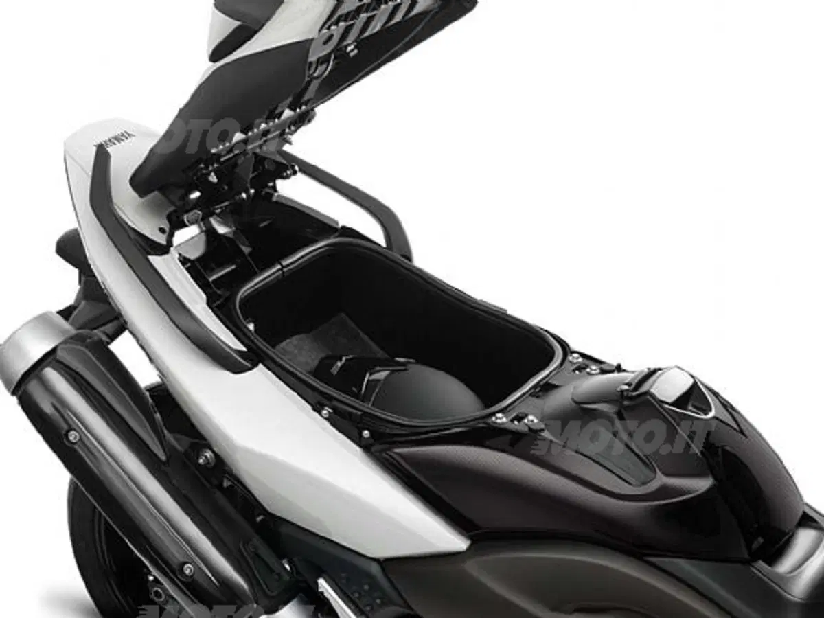 Carrellata di aggiornamenti per Yamaha (11)