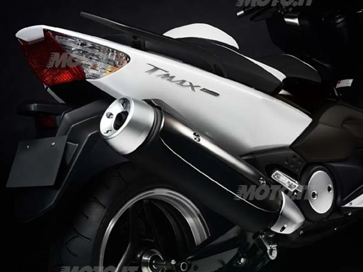 Carrellata di aggiornamenti per Yamaha (12)