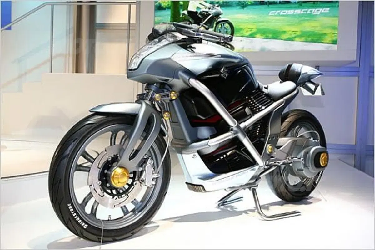 Suzuki al salone di Tokio (3)