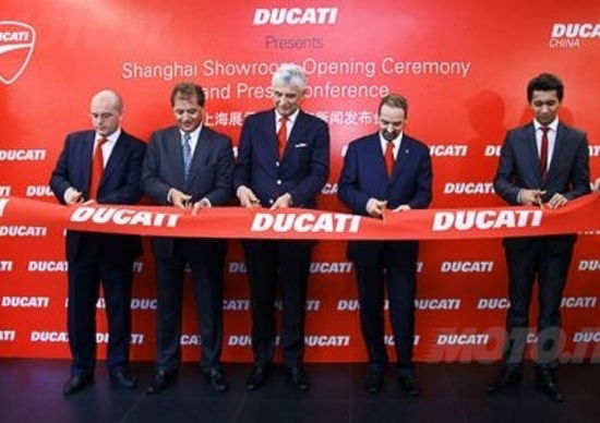 Primo Store Ducati in Cina