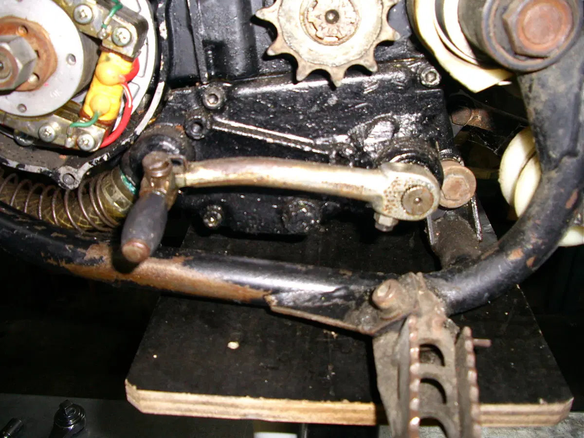 Restaurando, puntata 20: Ancillotti CRH 80 125 1980 (33)
