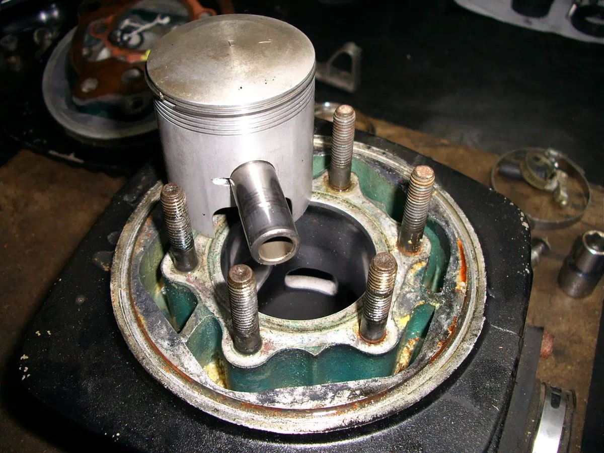 Restaurando, puntata 20: Ancillotti CRH 80 125 1980 (55)
