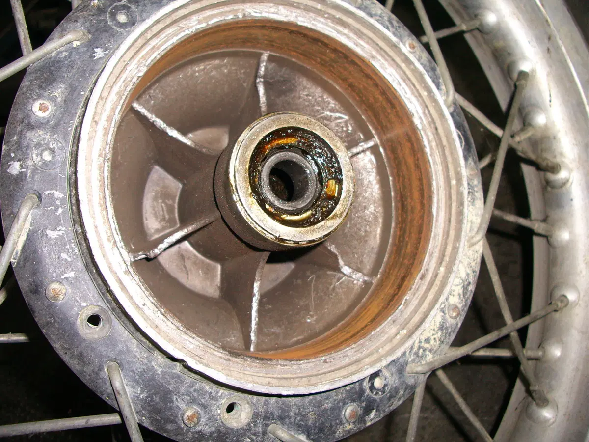 Restaurando, puntata 20: Ancillotti CRH 80 125 1980 (62)