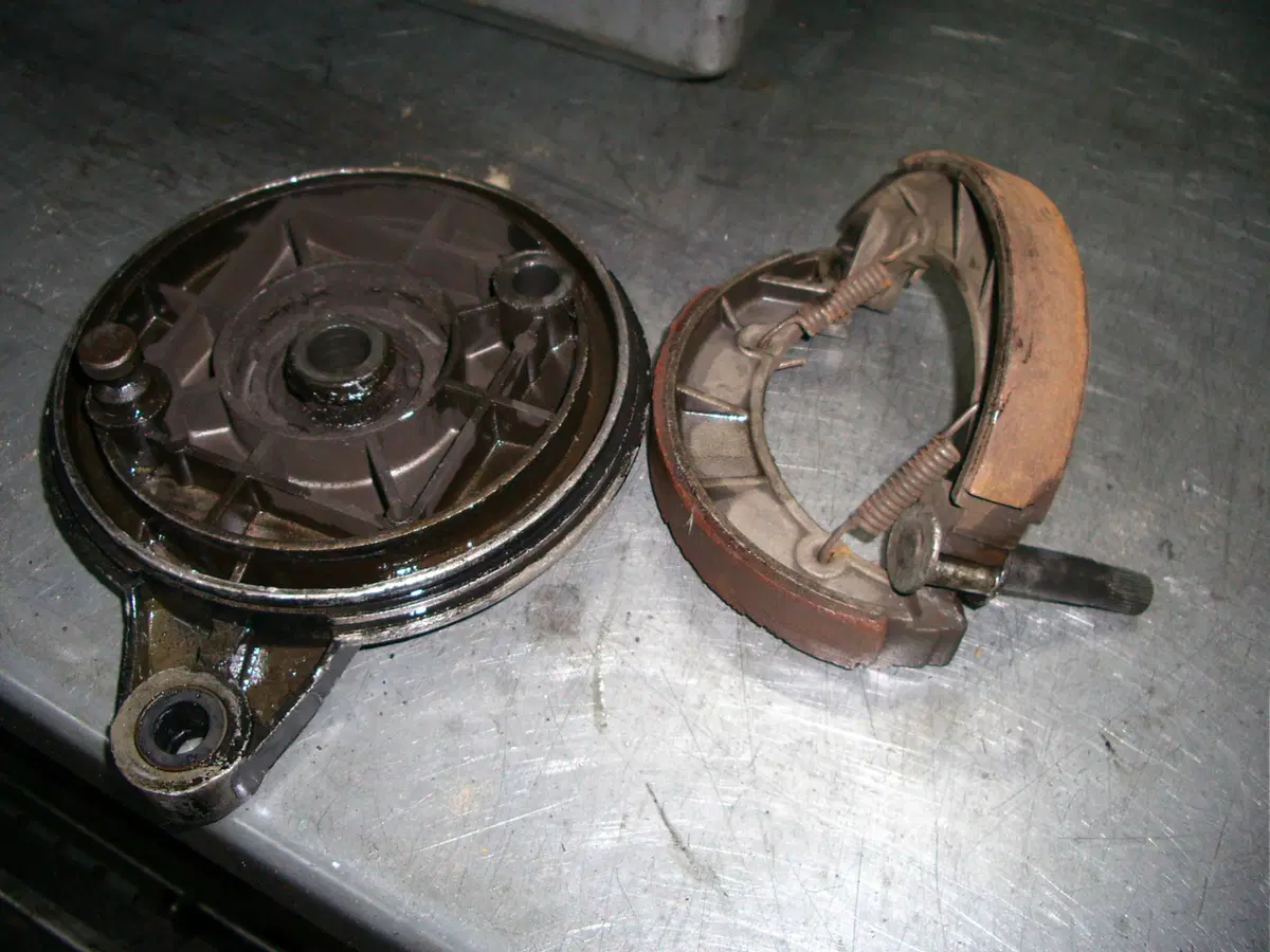 Restaurando, puntata 20: Ancillotti CRH 80 125 1980 (84)