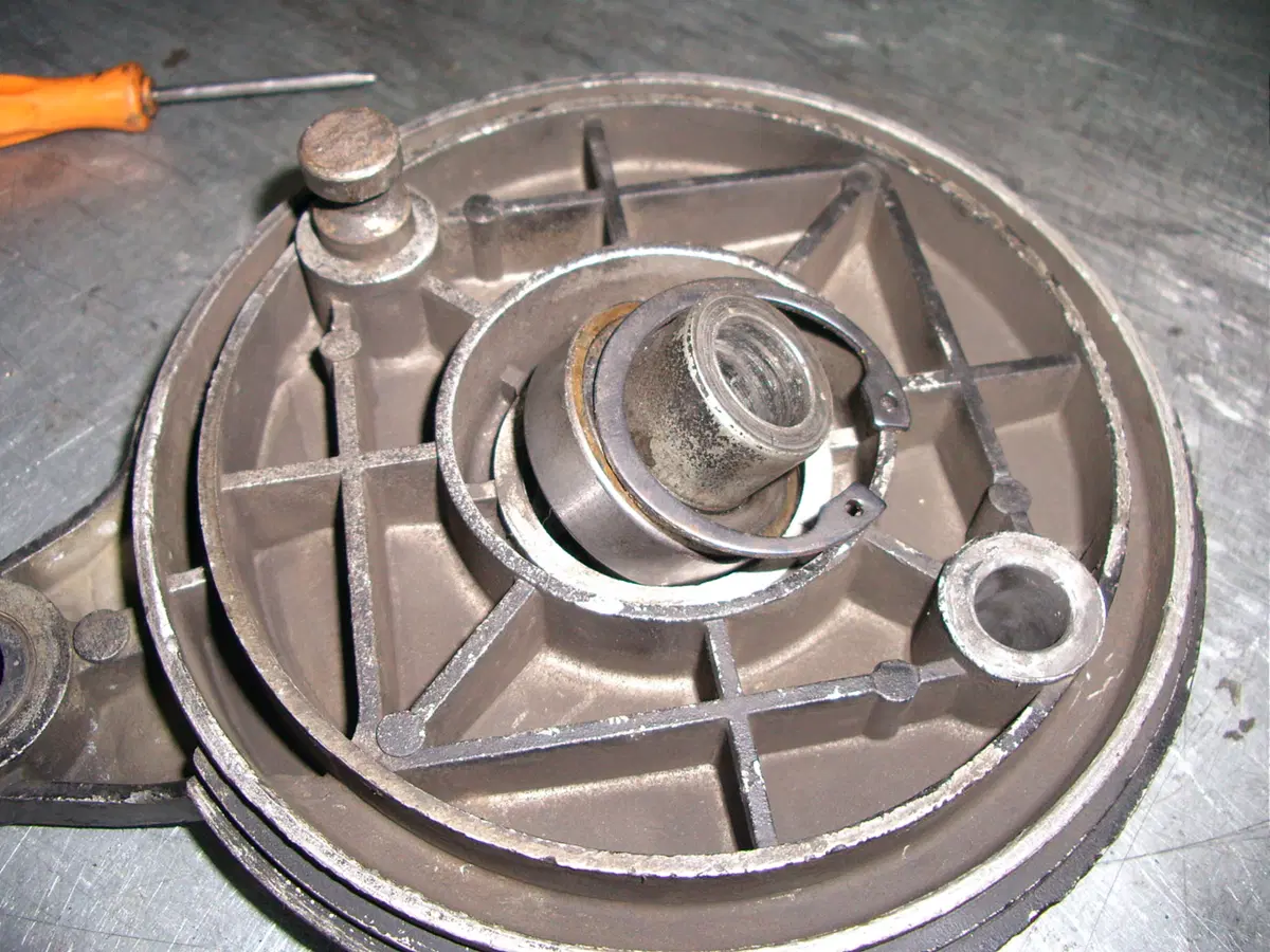 Restaurando, puntata 20: Ancillotti CRH 80 125 1980 (88)