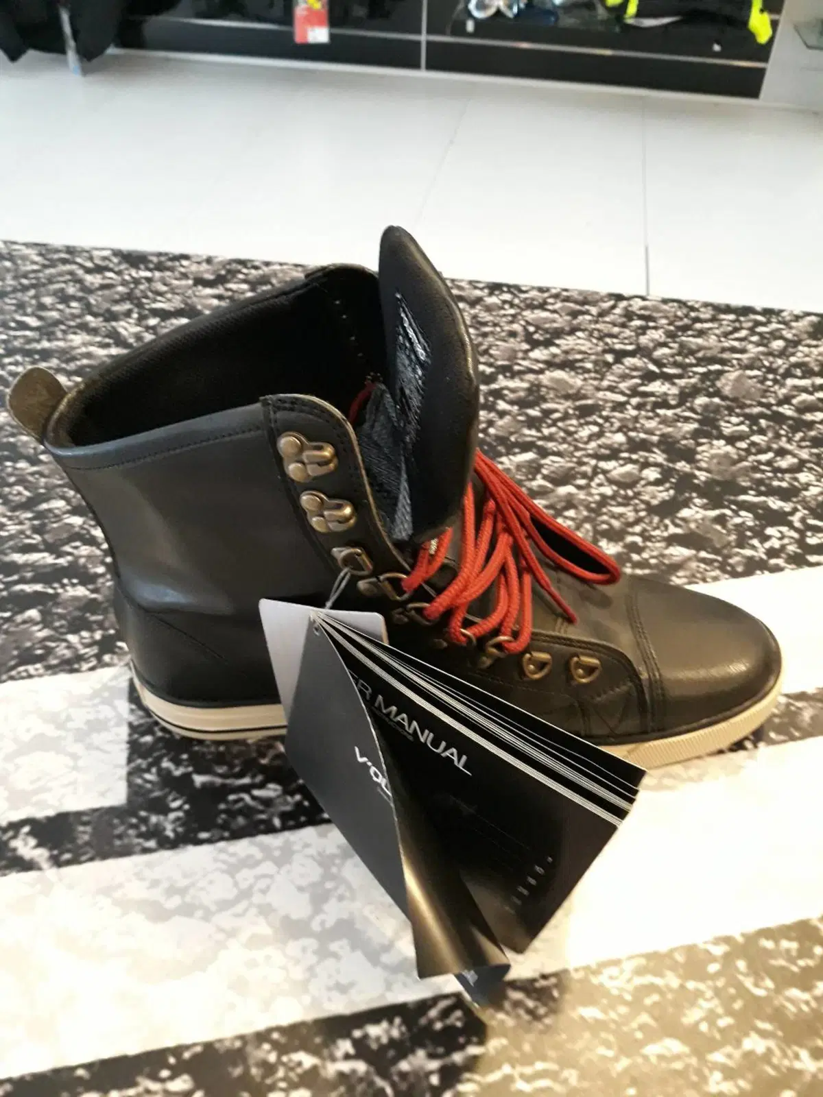 stivale V Quattro