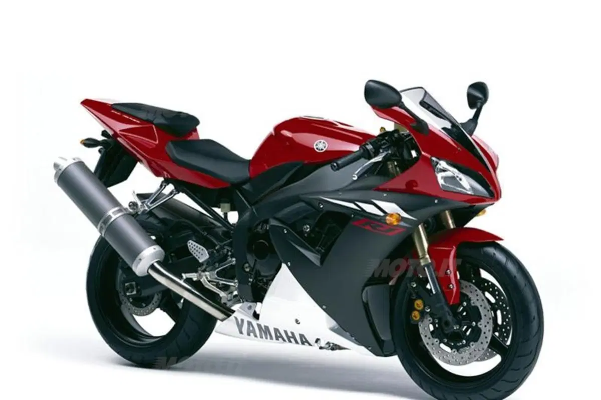 Guida alla Yamaha R1 (26)