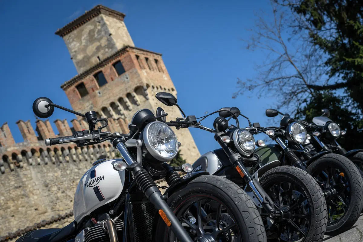 Sfida tra classiche: Ducati Scrambler, Moto Guzzi V7, Triumph Bonneville, Yamaha XSR (32)