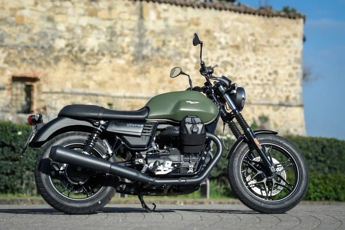 Sfida tra classiche: Ducati Scrambler, Moto Guzzi V7, Triumph Bonneville, Yamaha XSR (47)