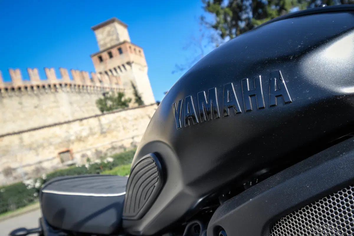Sfida tra classiche: Ducati Scrambler, Moto Guzzi V7, Triumph Bonneville, Yamaha XSR (44)