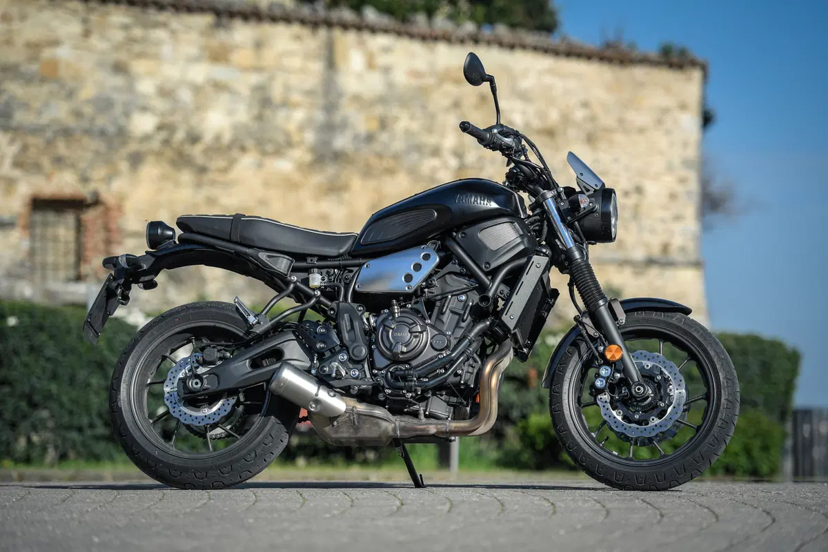 Sfida tra classiche: Ducati Scrambler, Moto Guzzi V7, Triumph Bonneville, Yamaha XSR (48)