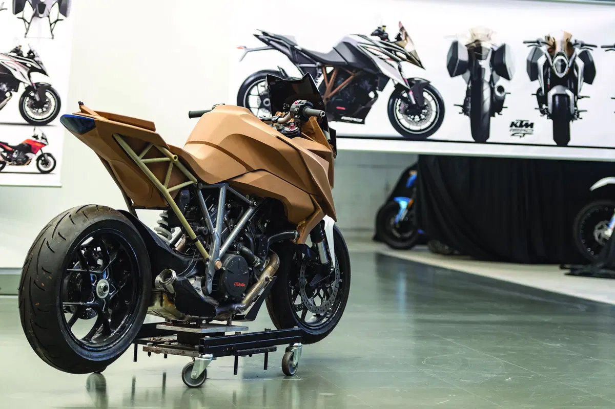 Kiska Design: KTM, Husqvarna e molto altro (6)