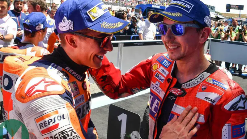 MotoGP: Jorge Lorenzo in Honda HRC con M&aacute;rquez. E' ufficiale