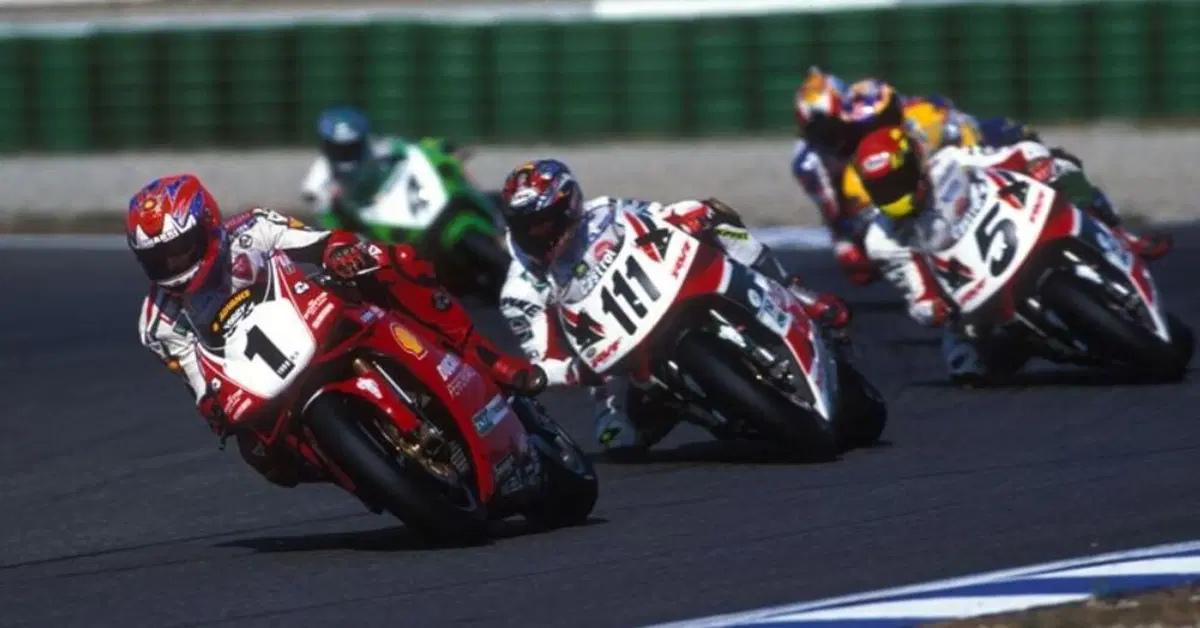 &ldquo;Perch&eacute; la Superbike non attira pi&ugrave; come un tempo?&rdquo;. Discussione della settimana