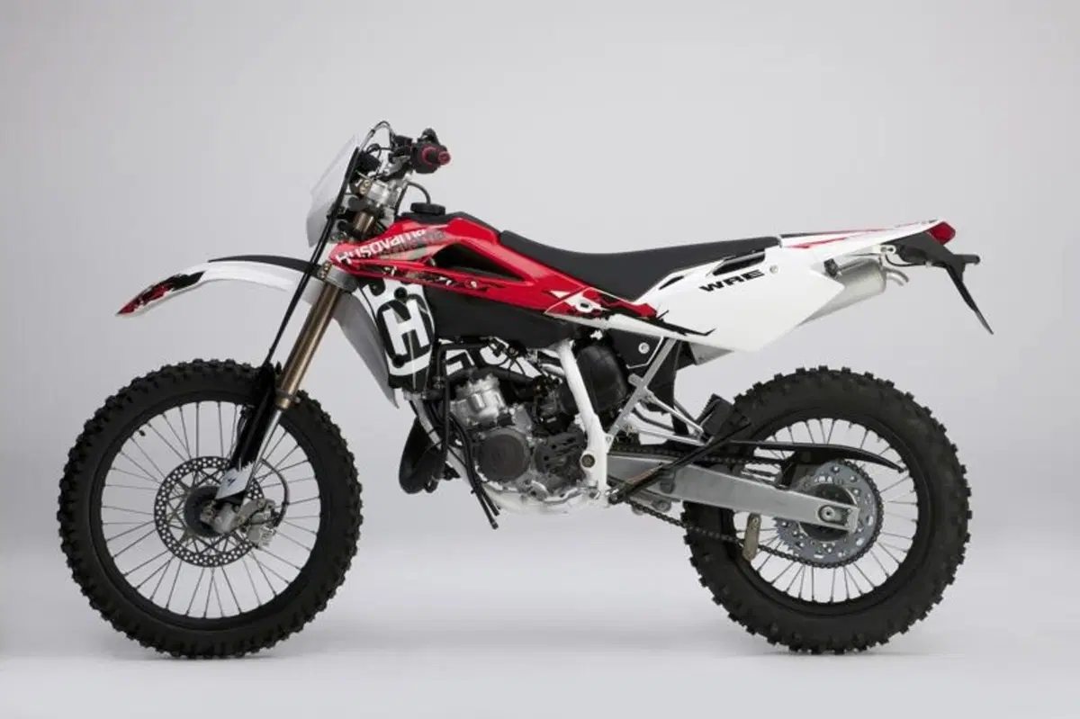 Husqvarna TE 630 e WRE 125 2010 (5)
