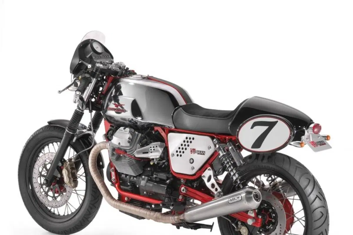 Moto Guzzi V7 Clubman Racer (3)