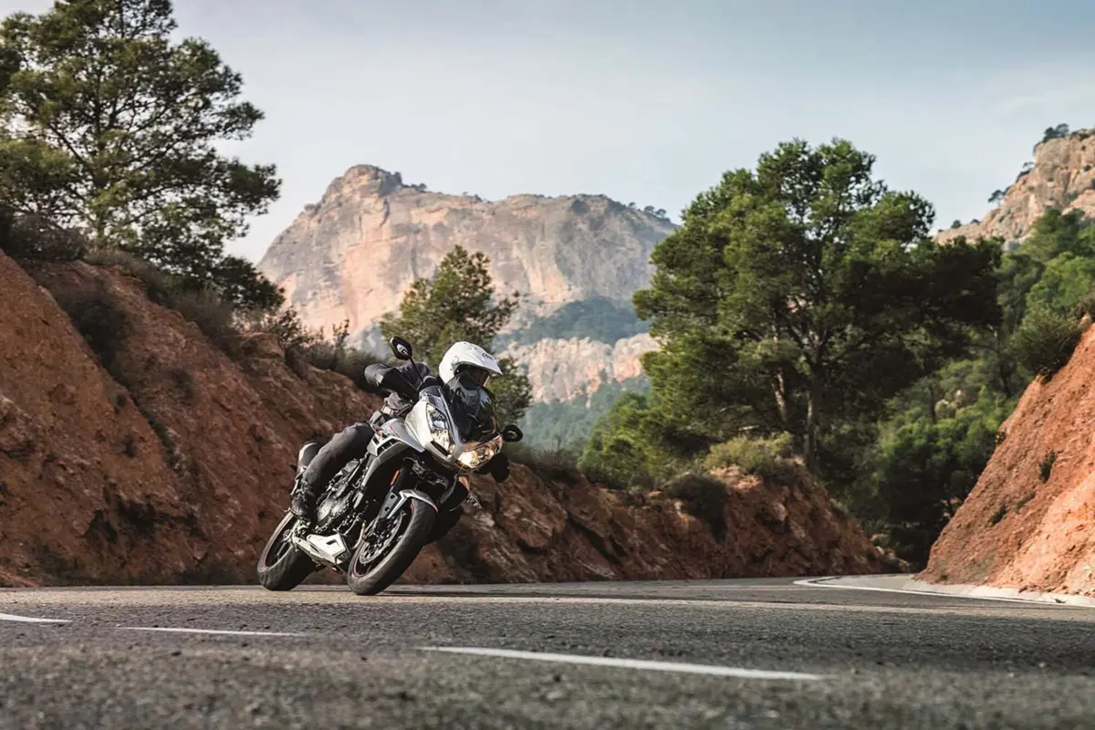 Triumph Tiger Sport 2016, prime foto (11)