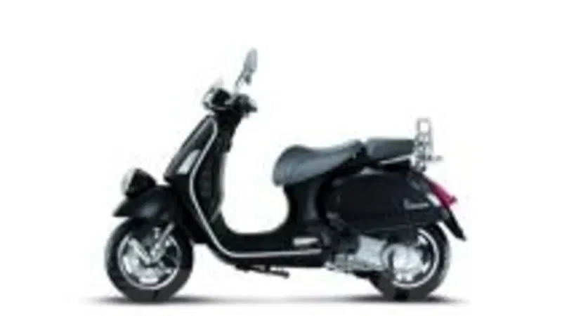 Vespa GTV Via Montenapoleone