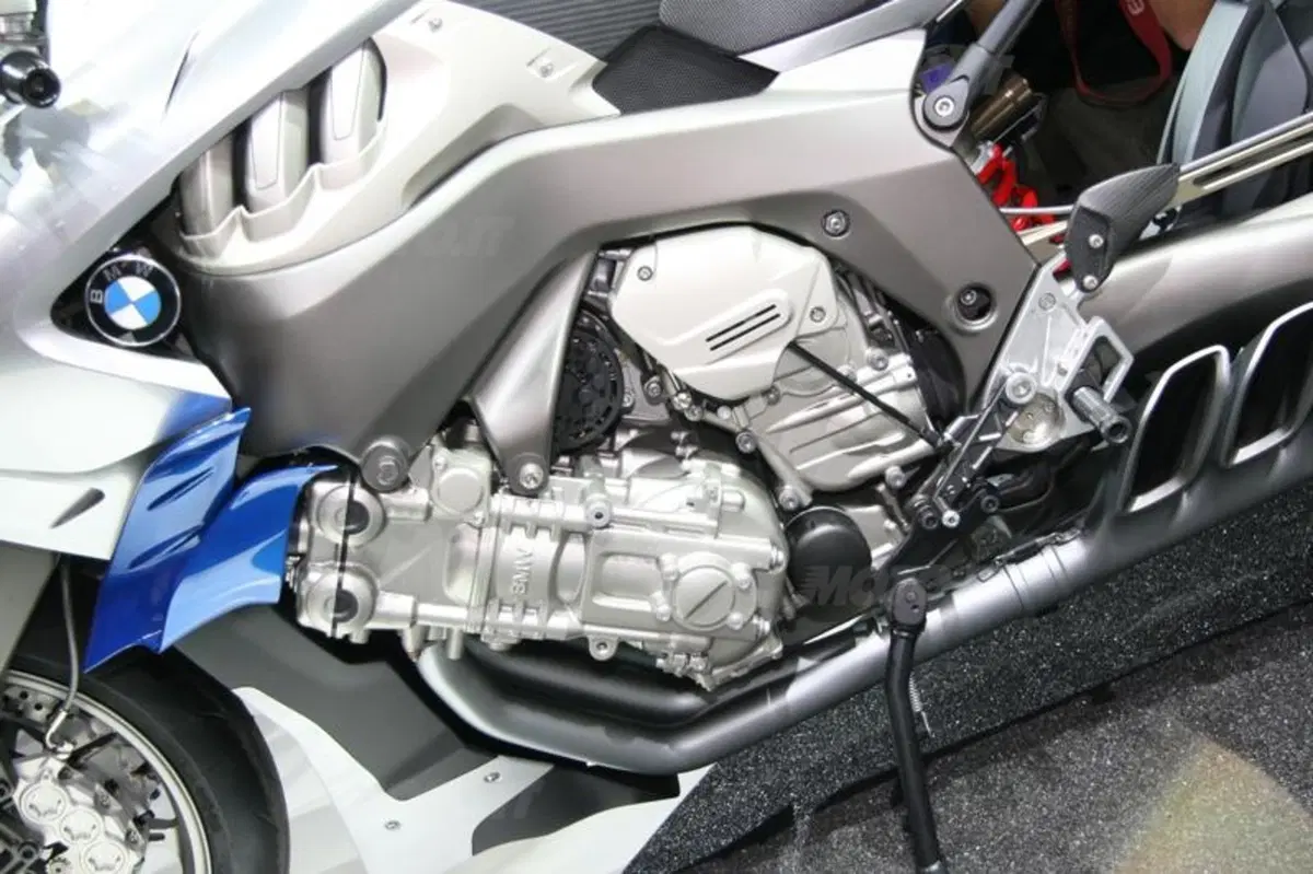 BMW Motorrad Concept 6 (4)